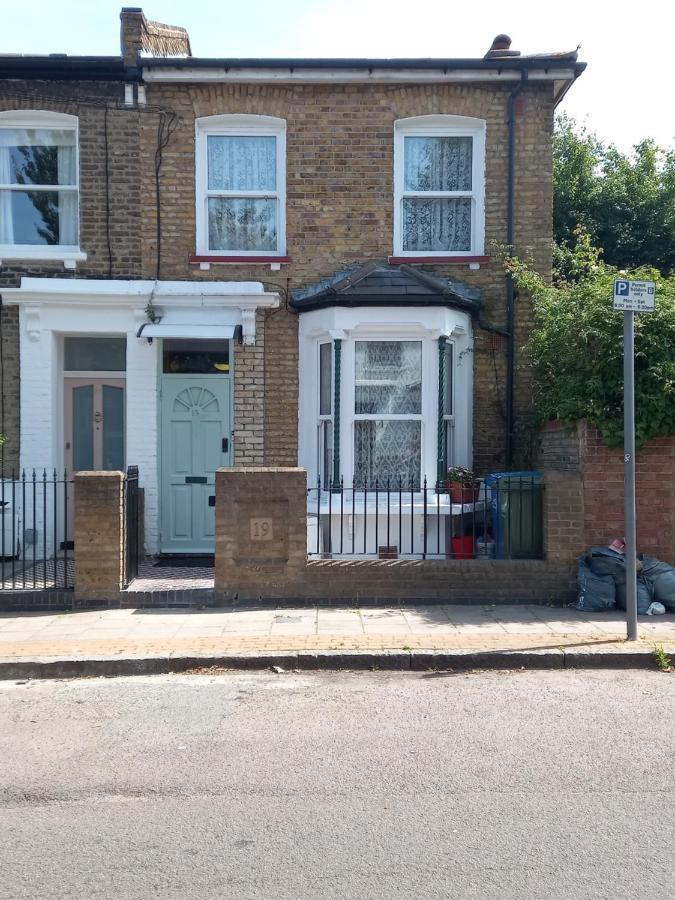 Bubblesbnb- 4 Bedroom House London Exterior foto